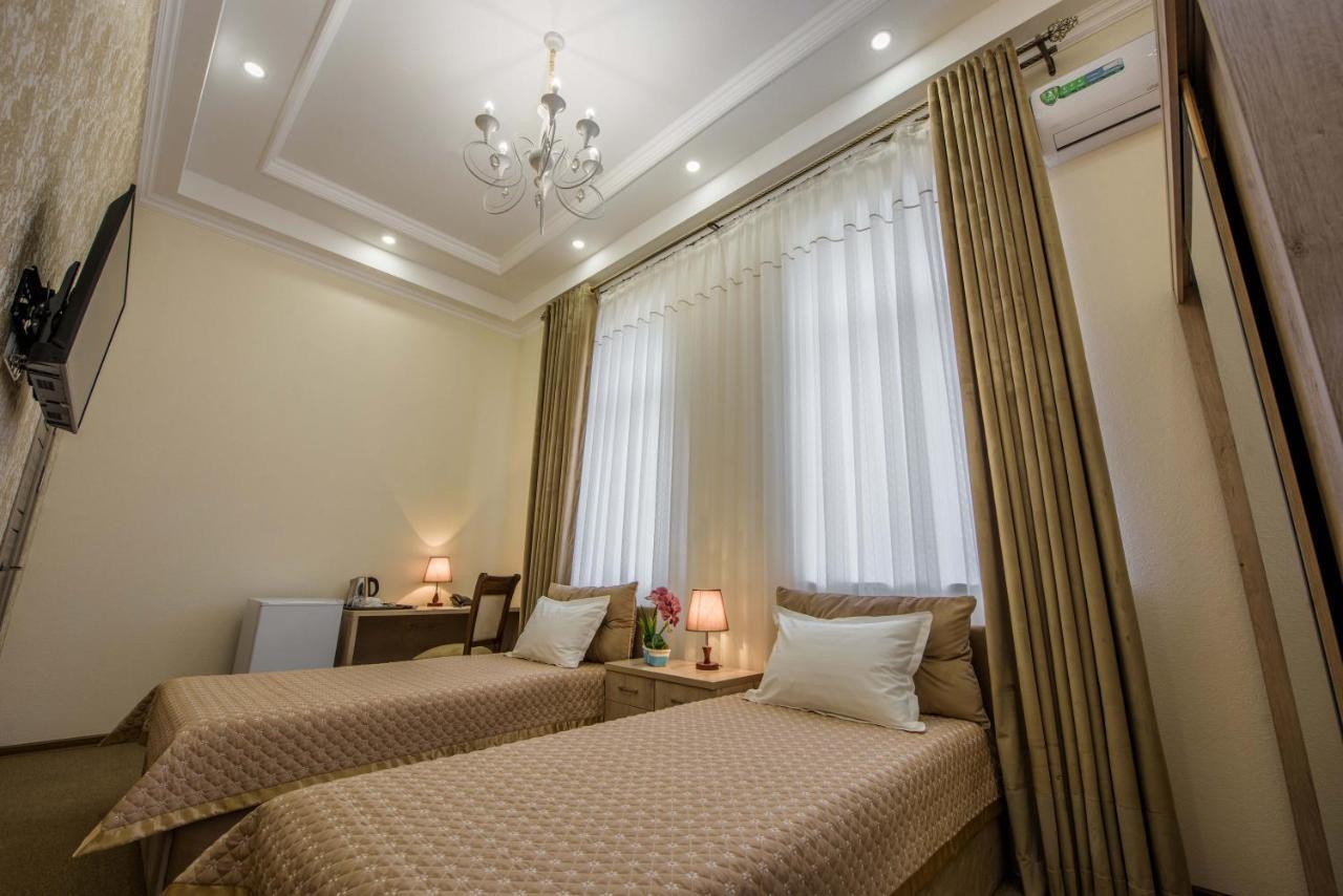 Huzur Hotel Tashkent Ngoại thất bức ảnh