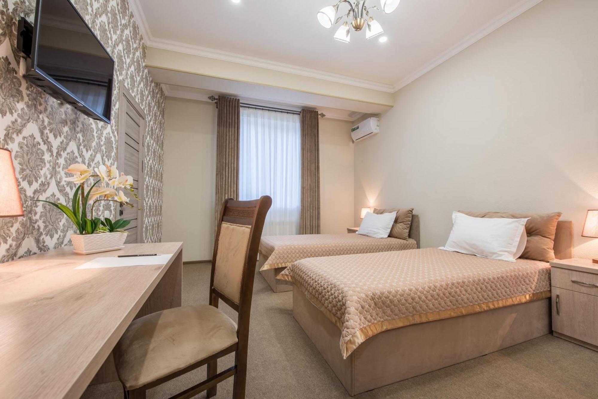 Huzur Hotel Tashkent Ngoại thất bức ảnh